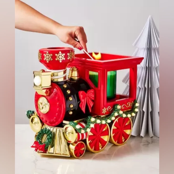 B&BW 🎅🏼🚞 Train Luminary 3-Wick Candle Holder (IN ORIGINAL BOX & PACKAGING) - Picture 10 of 11